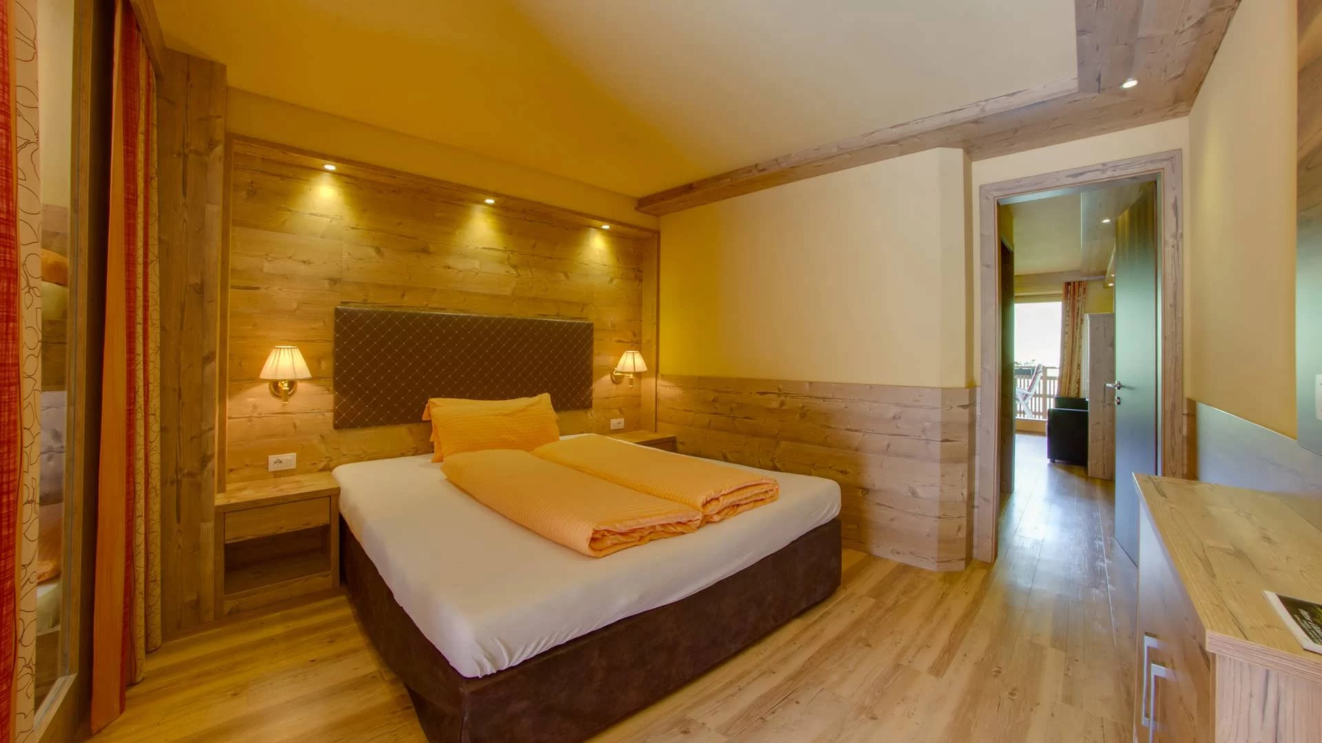 Schlafzimmer im Appartement Typ A Panorama in Steinhaus im Ahrntal